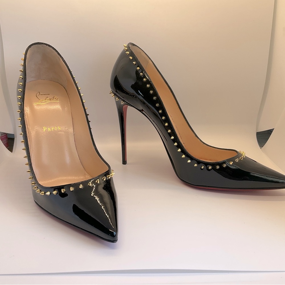 Christian Louboutin Anjulina 100 Black Patent pump